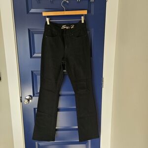 Seven7 Tummyless High-Rise Boot Cut Jeans, Size 4